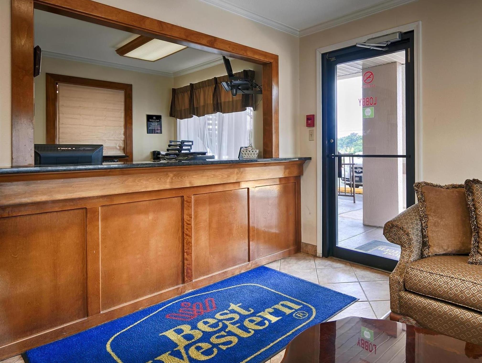 Best Western - Mckenzie Kültér fotó
